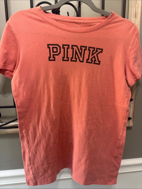 PINK Victoria's Secret Tops - PINK Victoria's Secret Coral Graphic Tee